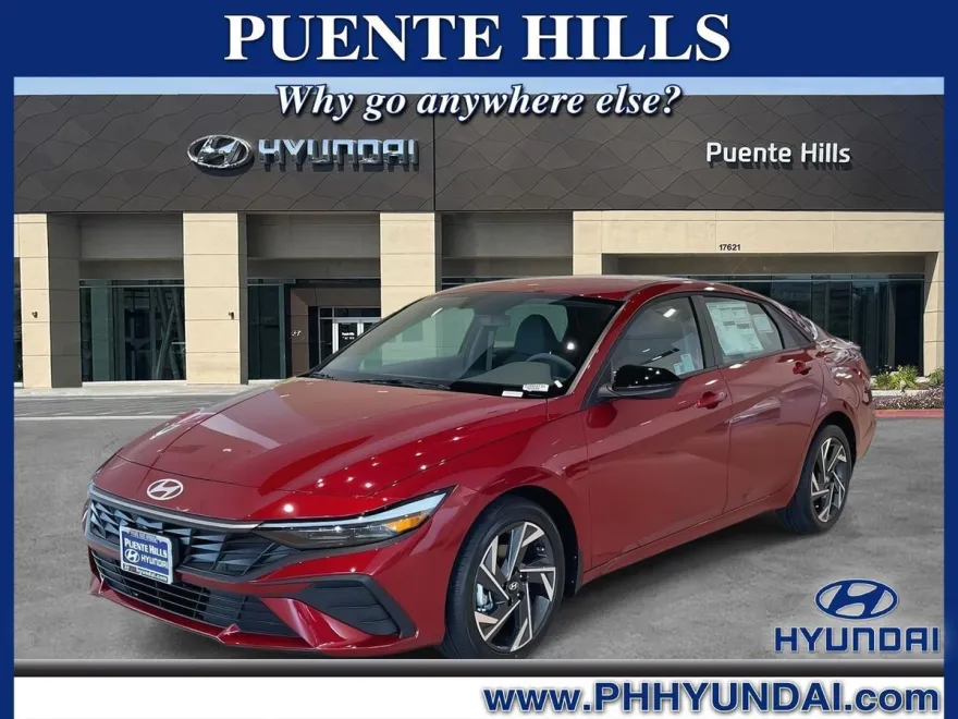 2025 Hyundai Elantra SEL Sport photo 1