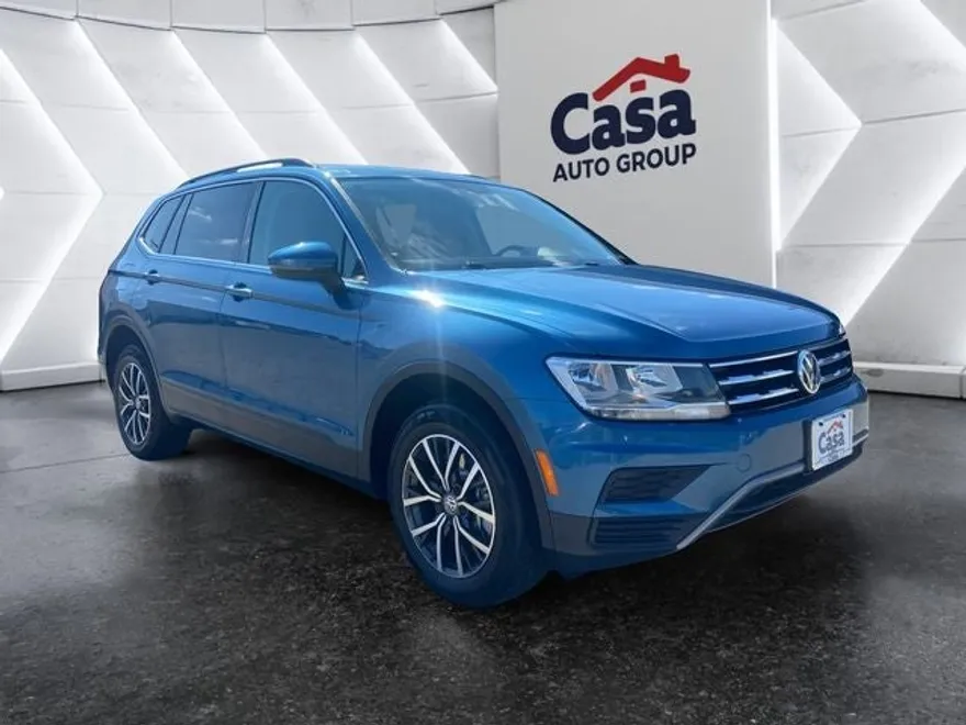 2019 Volkswagen Tiguan SE photo 1
