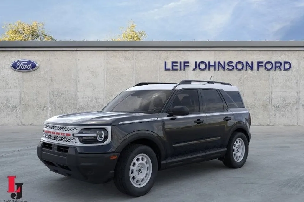 2025 Ford Bronco Sport Heritage photo 1