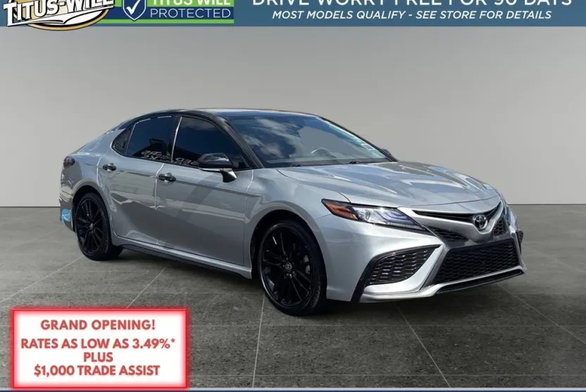 2023 Toyota Camry XSE photo 1
