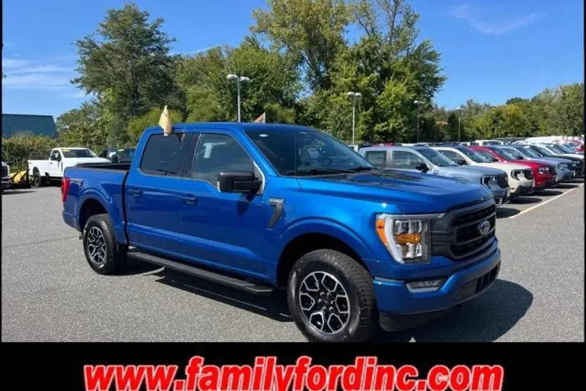 2023 Ford F-150 XLT photo 1