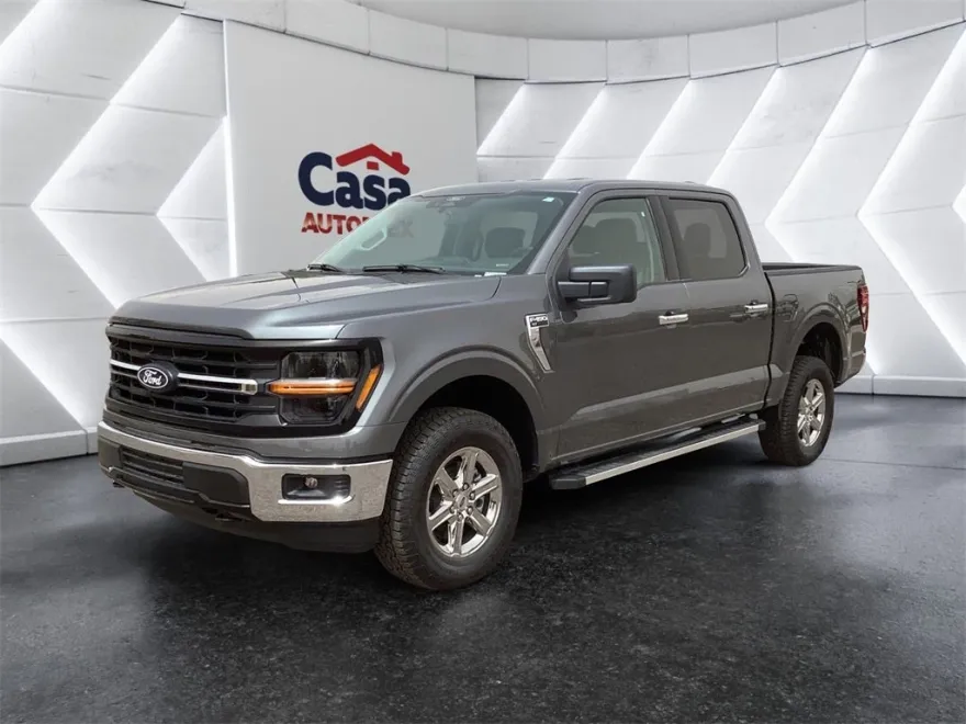 2025 Ford F-150 XLT photo 1