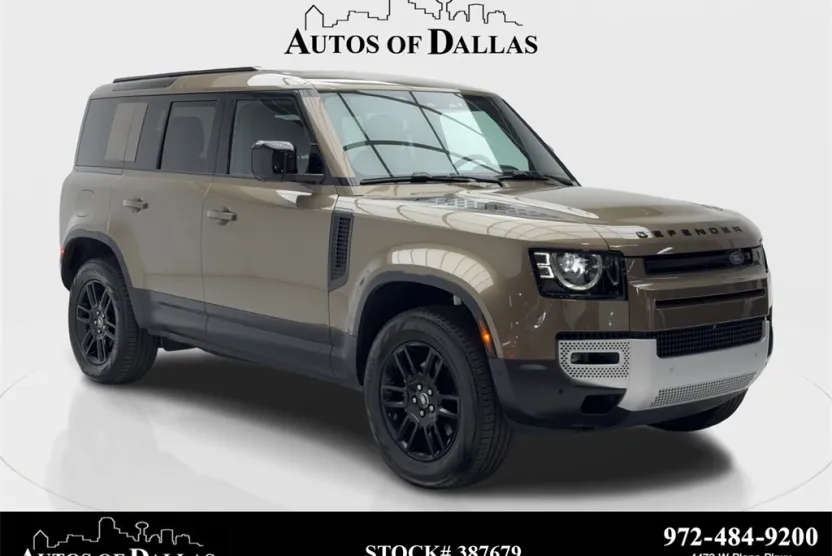 2025 Land Rover Defender 110 S photo 1