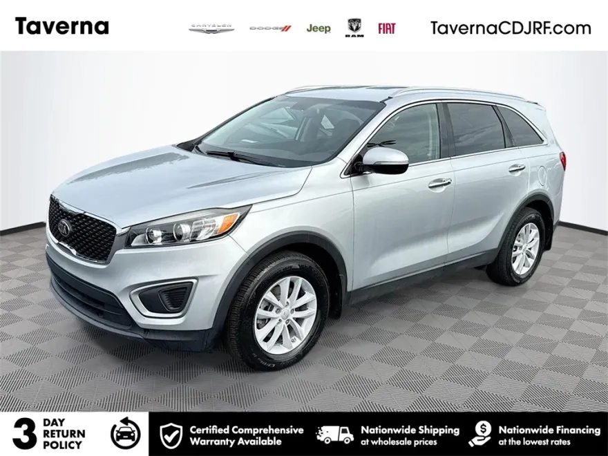 2017 Kia Sorento LX photo 1