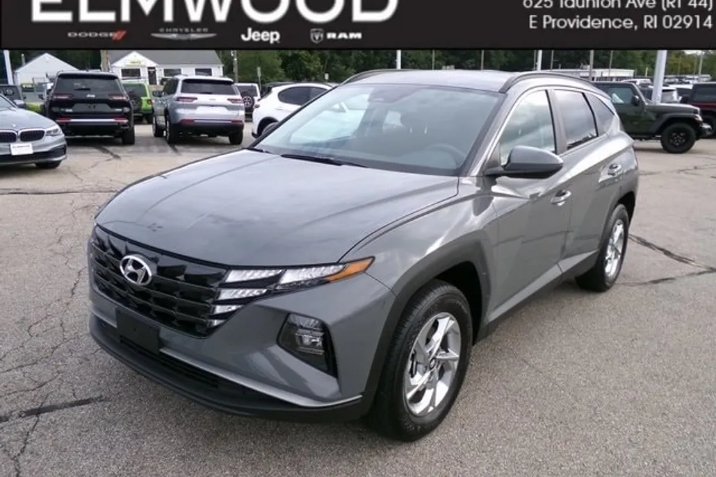 2024 Hyundai Tucson SEL photo 1