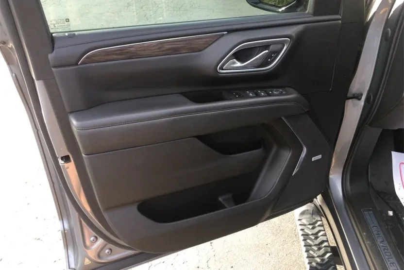 2021 Chevrolet Tahoe Z71 photo 1