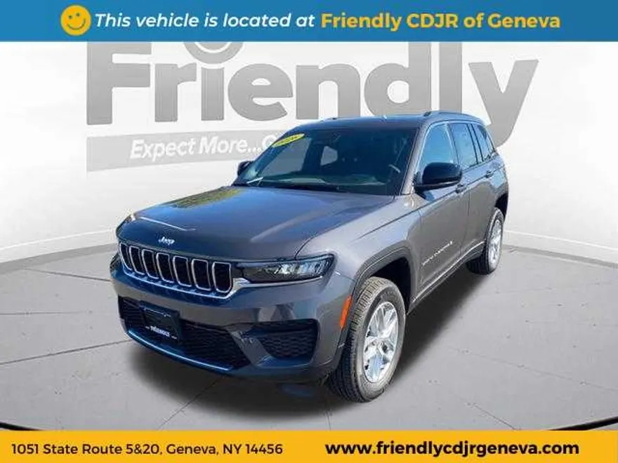 2025 Jeep Grand Cherokee Laredo X photo 1