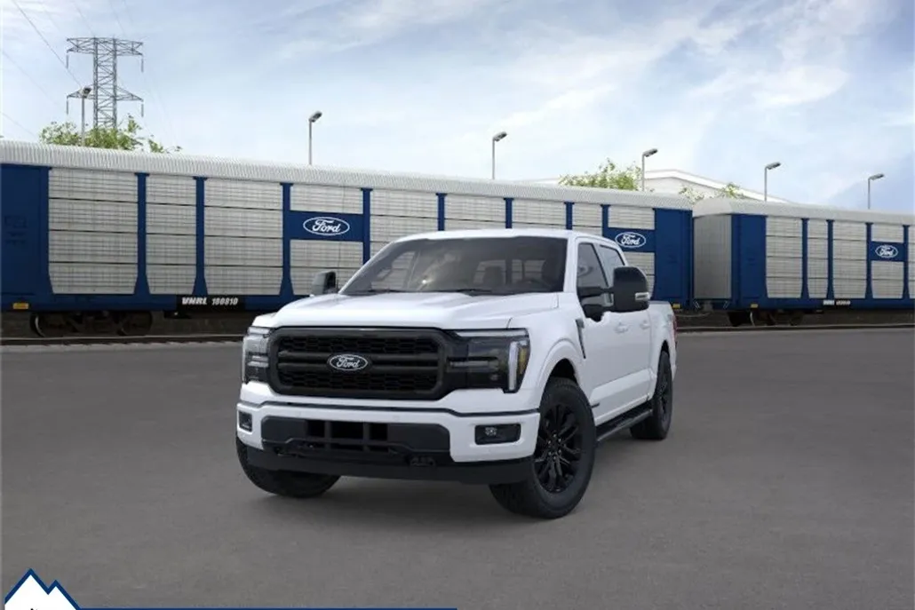 2025 Ford F-150 Lariat photo 1