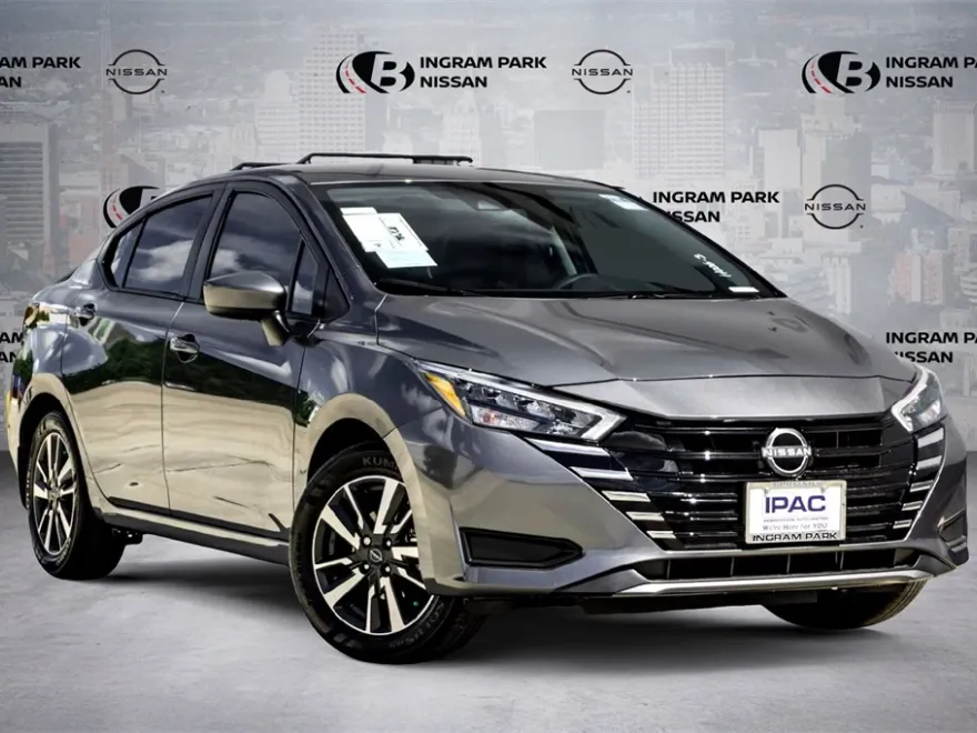 2025 Nissan Versa SV photo 1