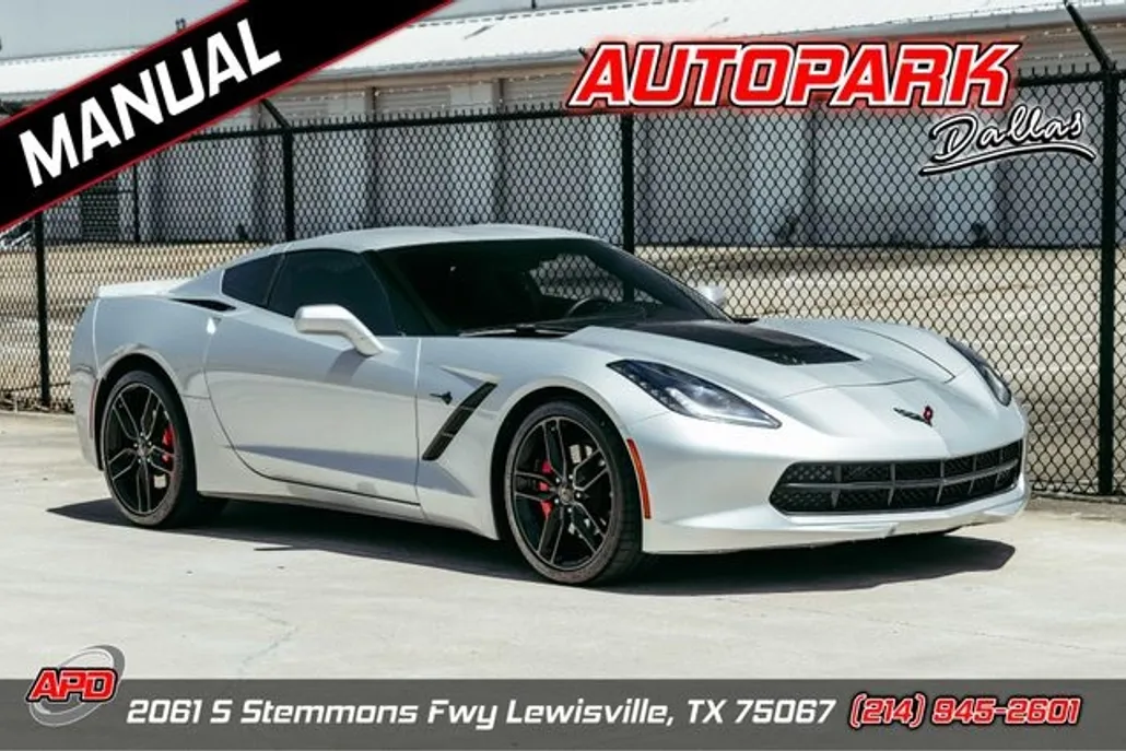 2016 Chevrolet Corvette Stingray photo 1