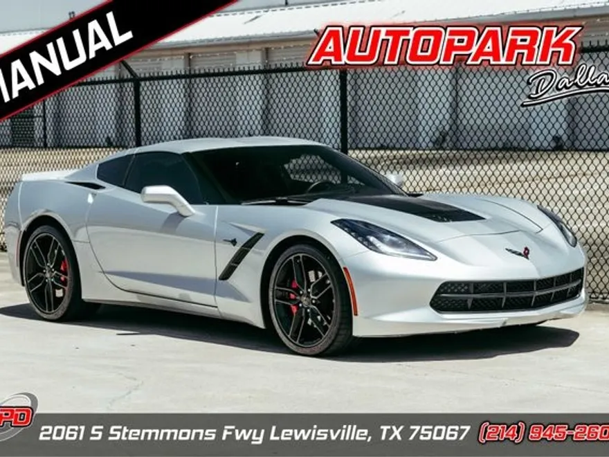 2016 Chevrolet Corvette Stingray photo 1