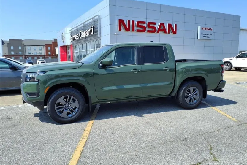2026 Nissan Frontier Base photo 1