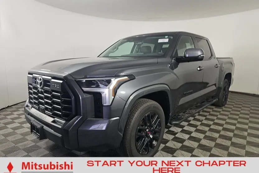 2024 Toyota Tundra SR5 photo 1