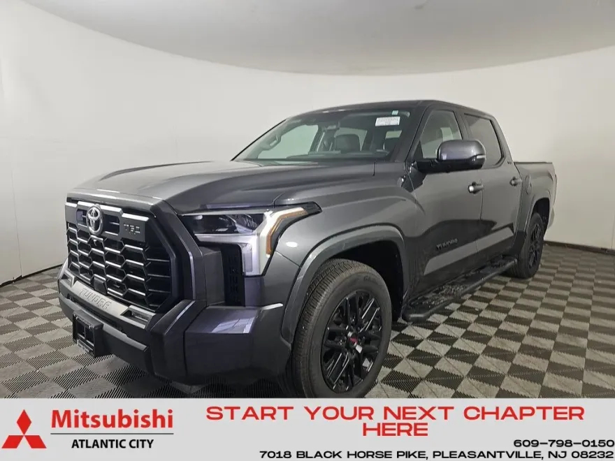 2024 Toyota Tundra SR5 photo 1
