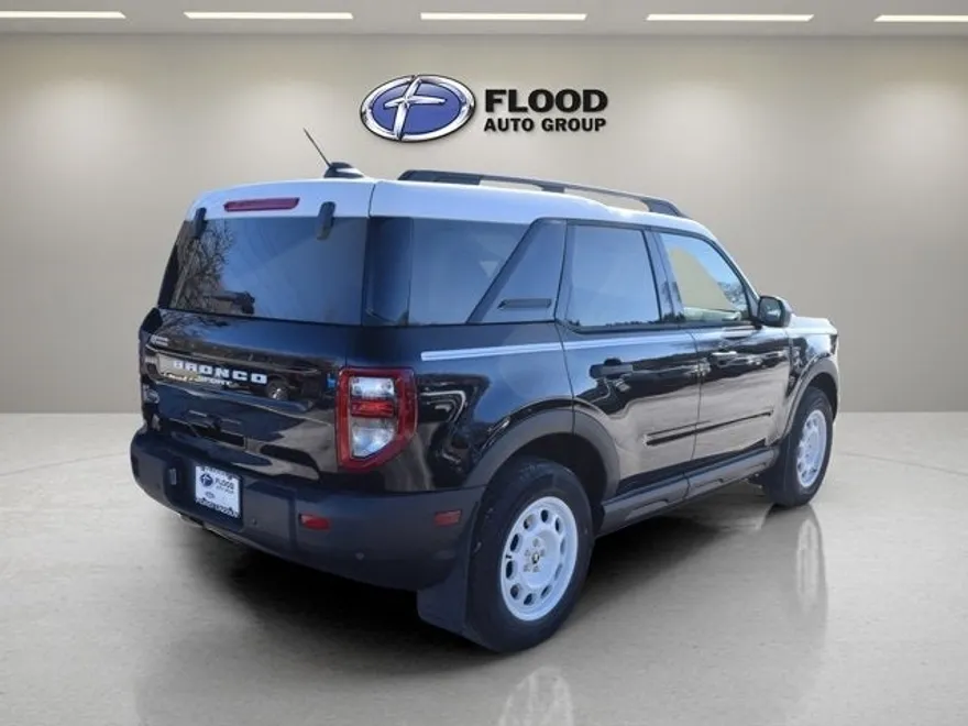 2025 Ford Bronco Heritage photo 1