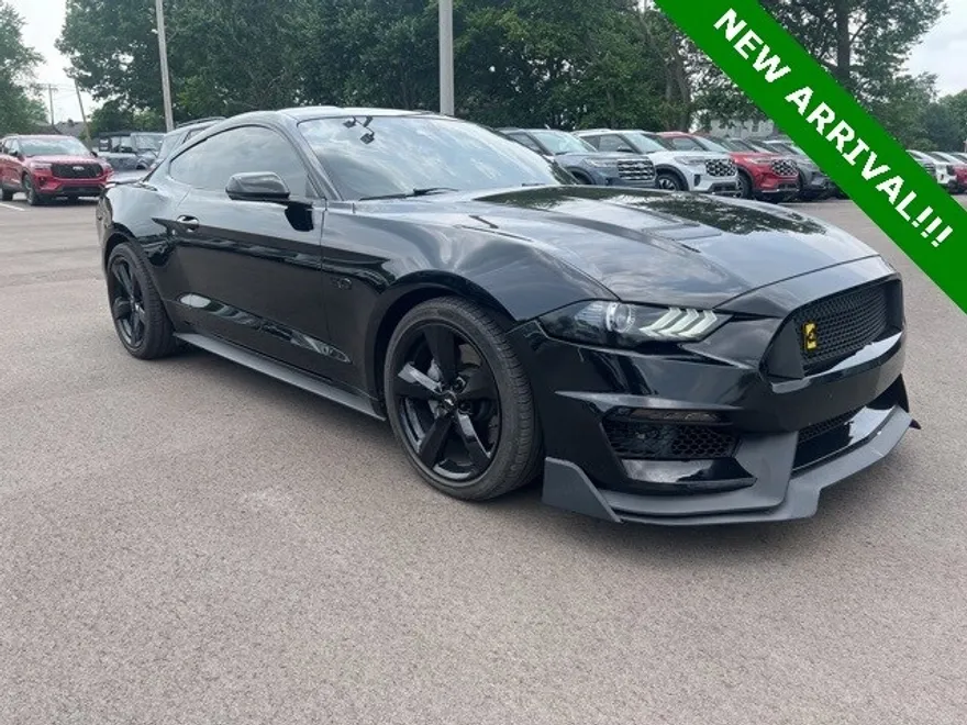 2022 Ford Mustang GT Premium photo 1