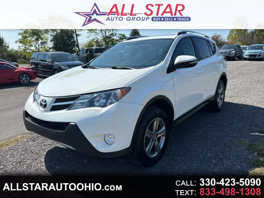 2015 Toyota RAV4 XLE photo 1
