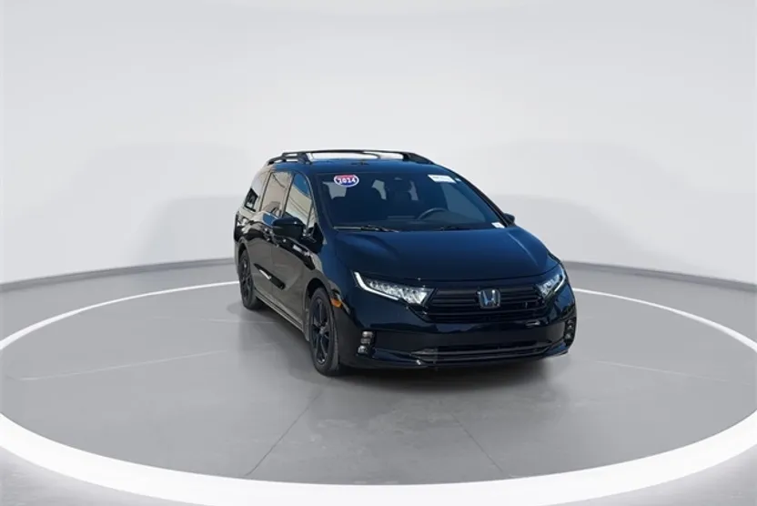 2024 Honda Odyssey Sport photo 1