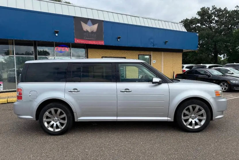 2012 Ford Flex Limited photo 1
