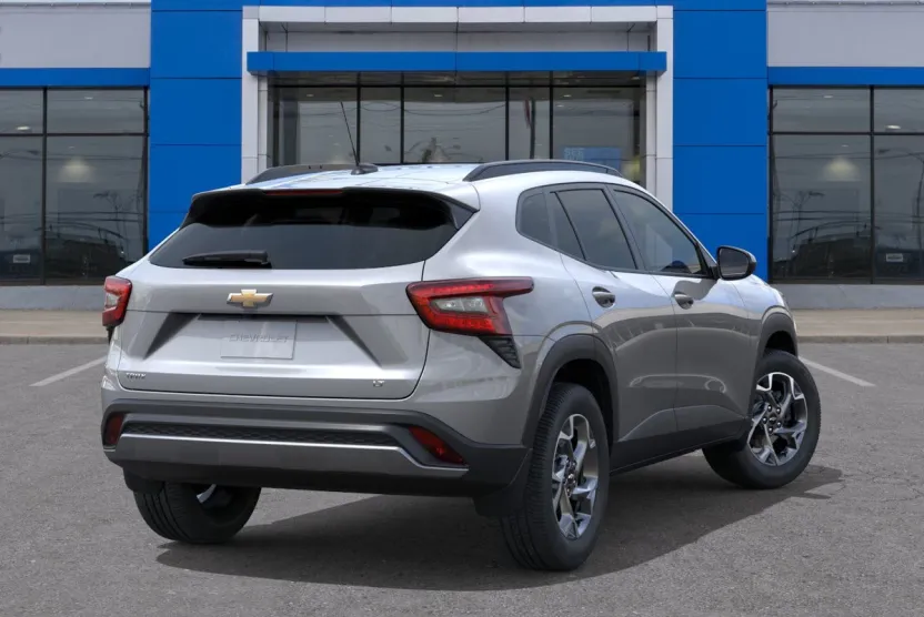 2026 Chevrolet Trax LT photo 1