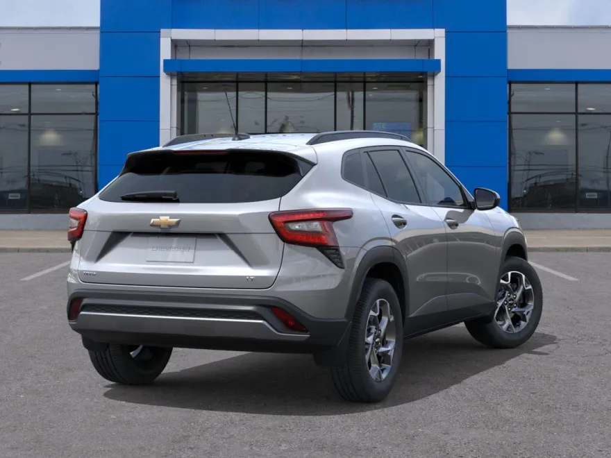 2026 Chevrolet Trax LT photo 1