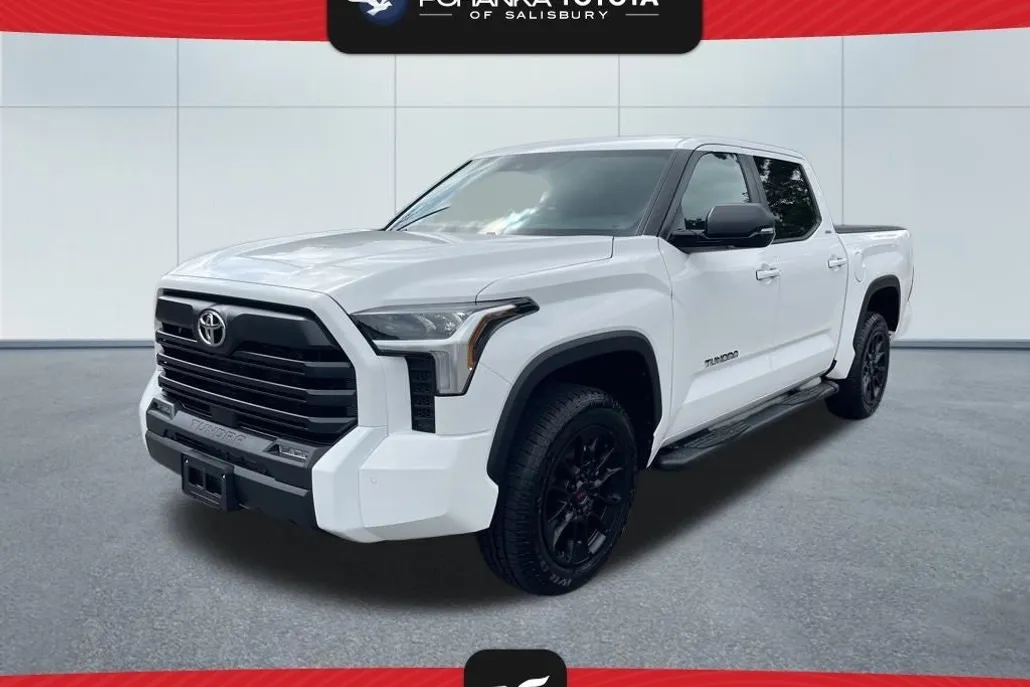 2025 Toyota Tundra SR5 photo 1