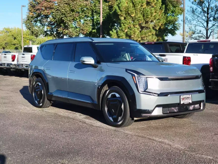 2024 Kia EV9 Land photo 1