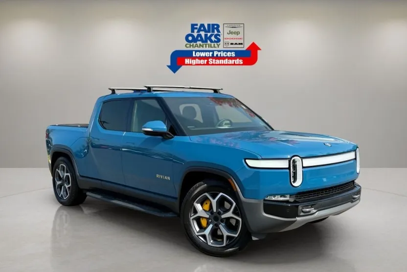 2022 Rivian R1T Adventure photo 1