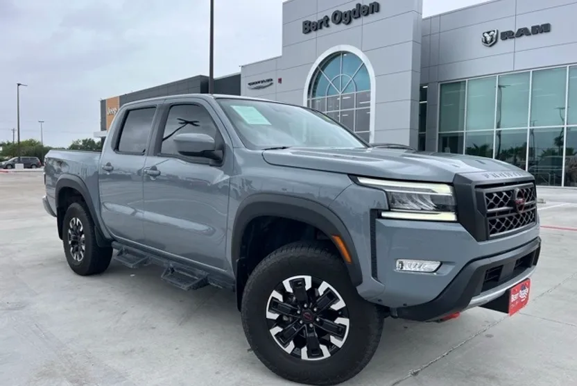 2024 Nissan Frontier PRO-4X photo 1