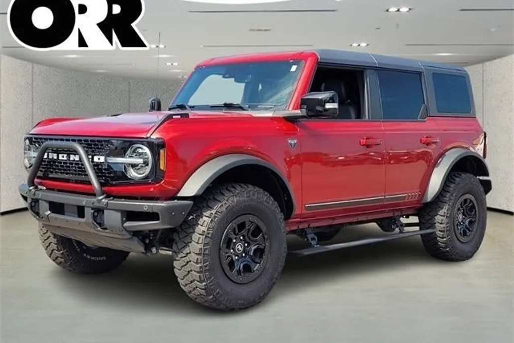 2021 Ford Bronco First Edition photo 1