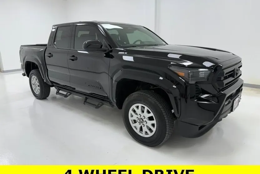 2025 Toyota Tacoma SR5 photo 1