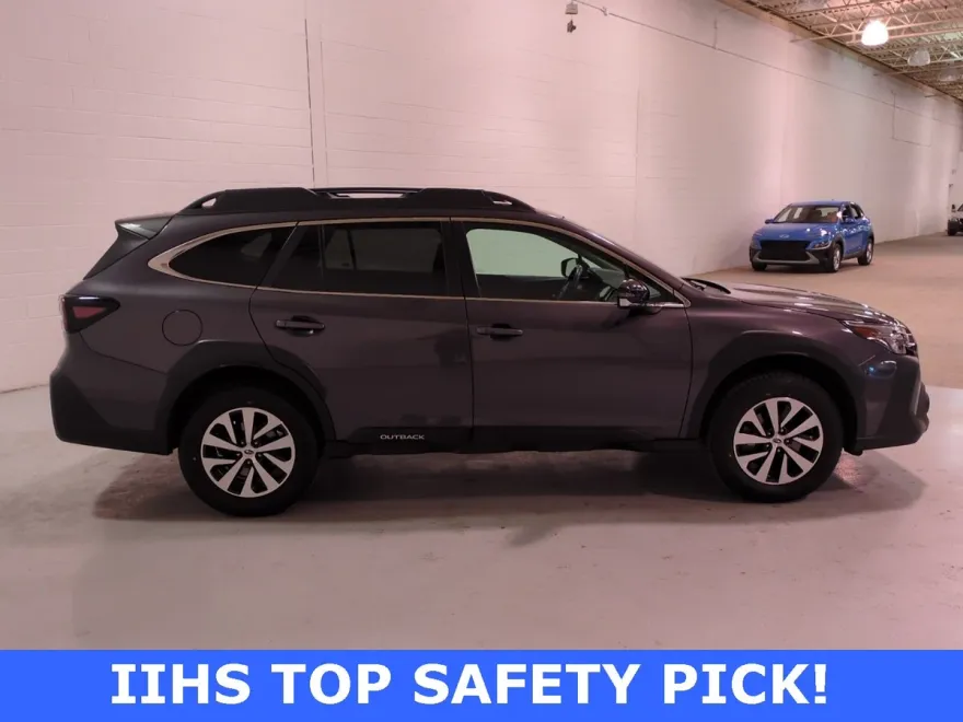 2023 Subaru Outback Premium photo 1