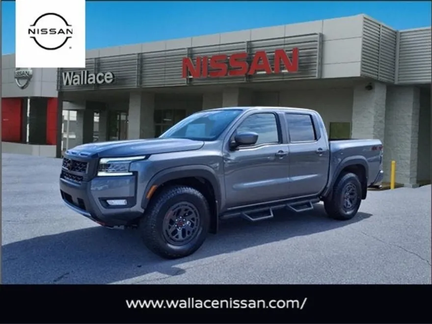 2025 Nissan Frontier PRO-4X photo 1