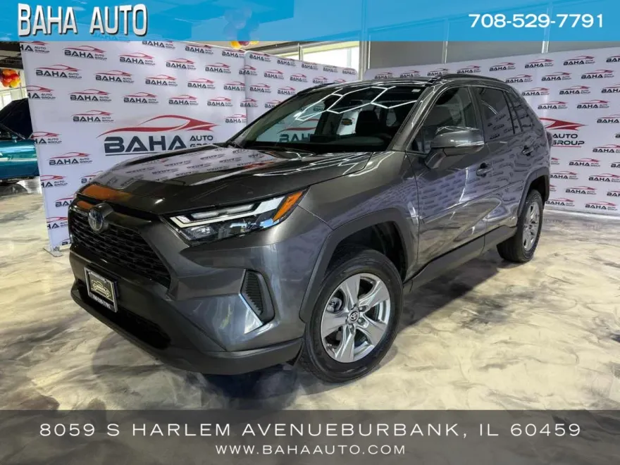 2024 Toyota RAV4 Hybrid LE photo 1