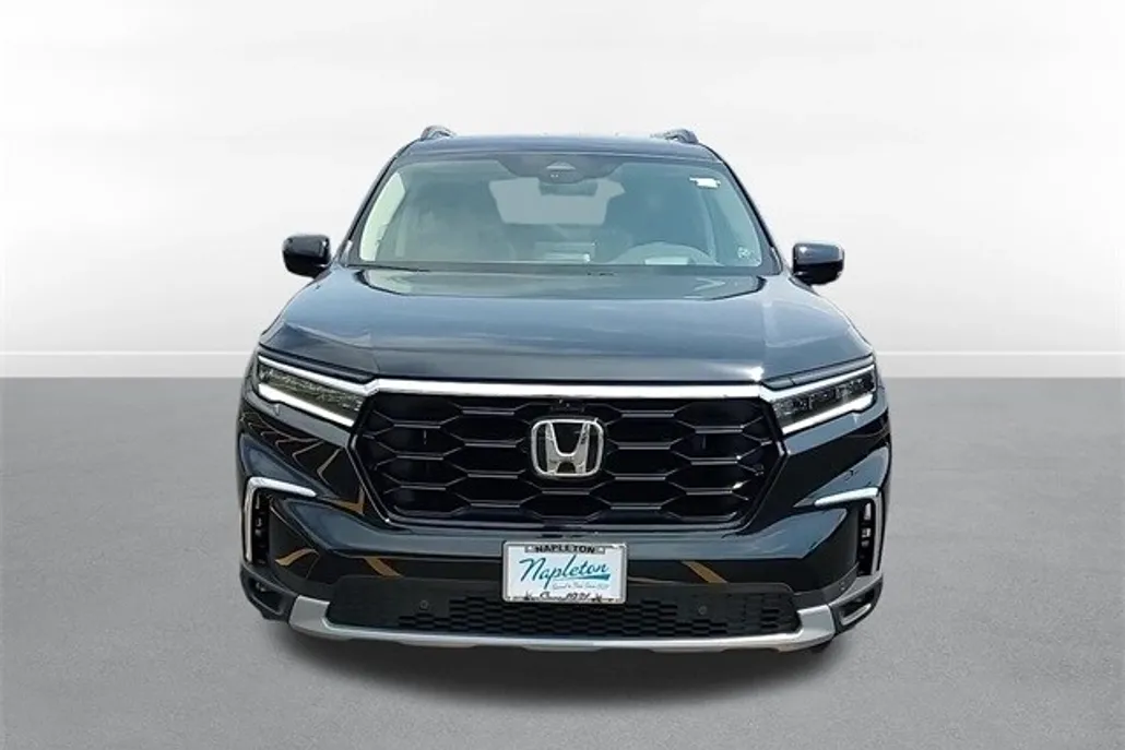 2025 Honda Pilot Elite photo 1
