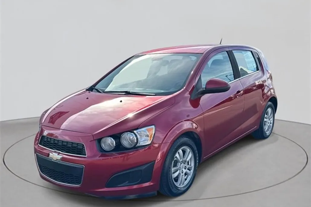 2012 Chevrolet Sonic LT photo 1