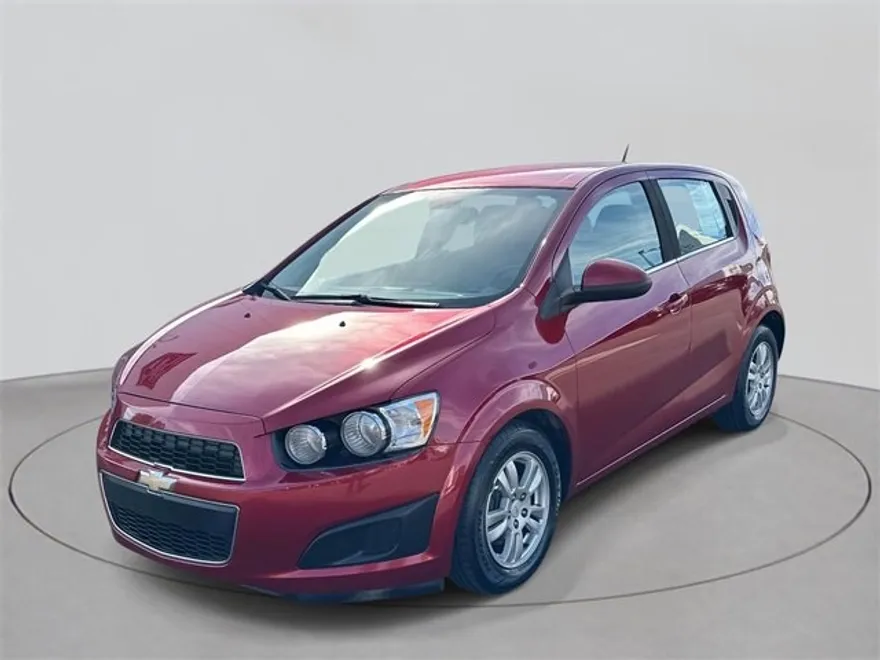 2012 Chevrolet Sonic LT photo 1