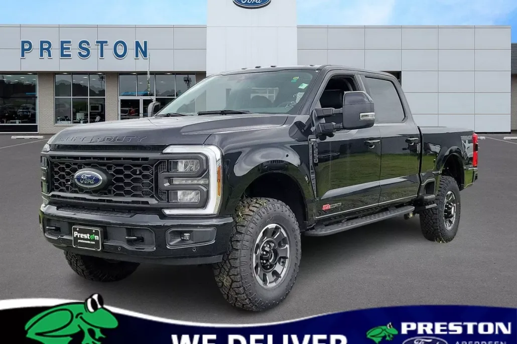 2024 Ford F-250 Lariat photo 1