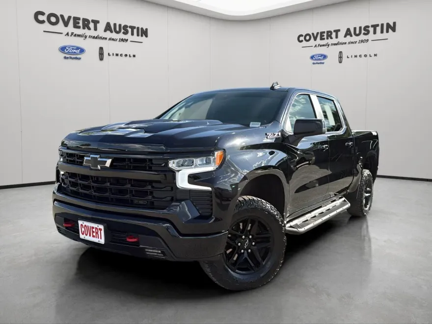 2024 Chevrolet Silverado 1500 LT Trail Boss photo 1