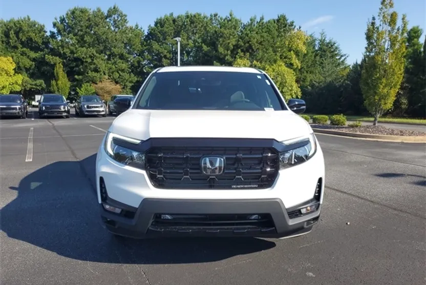 2025 Honda Ridgeline Black Edition photo 1