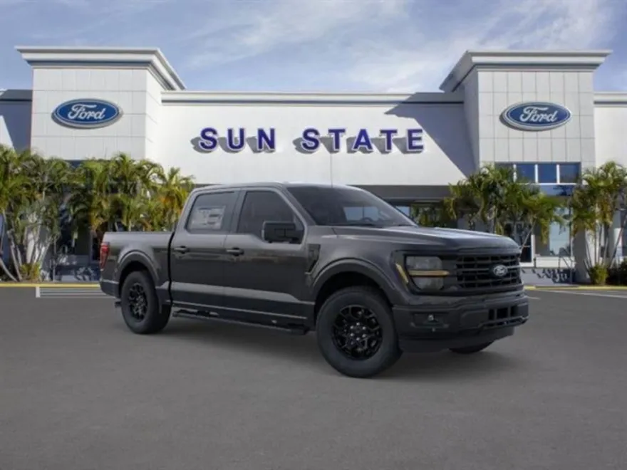 2025 Ford F-150 XLT photo 1