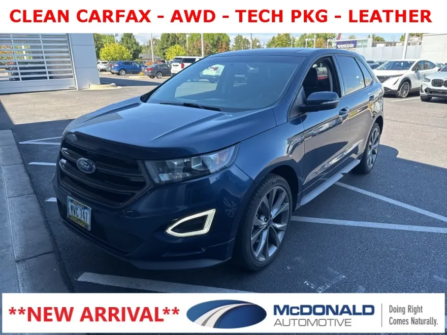 2017 Ford Edge Sport photo 1
