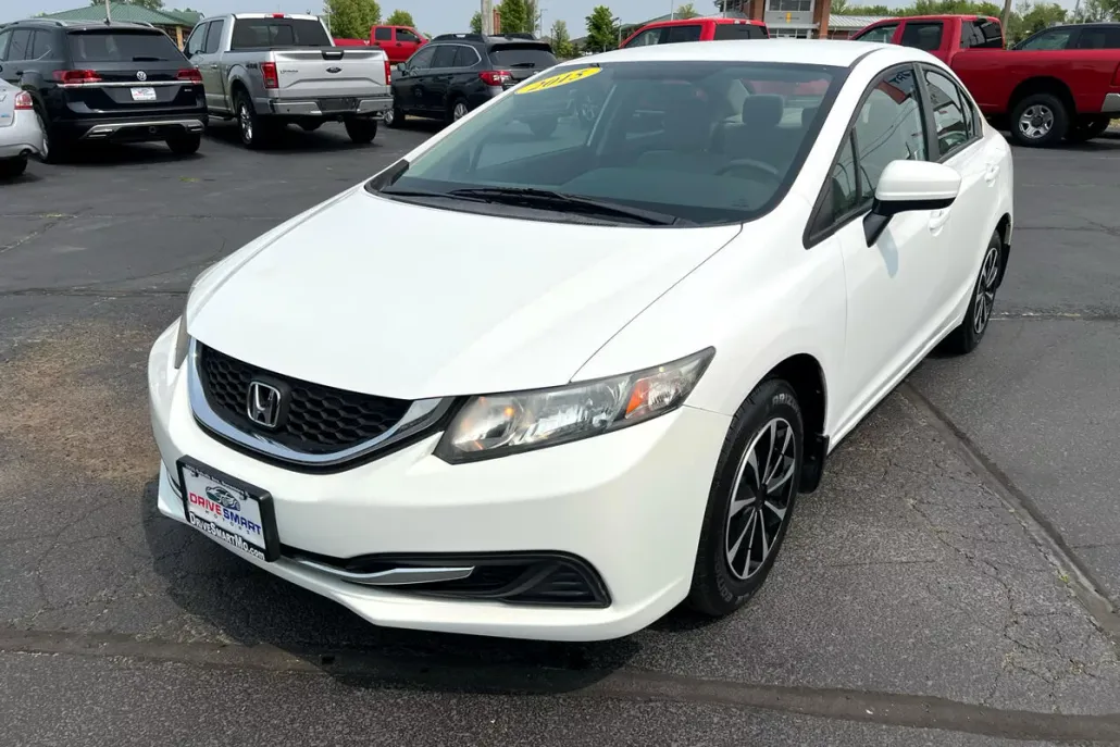2015 Honda Civic LX photo 1