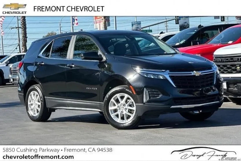 2024 Chevrolet Equinox LT photo 1