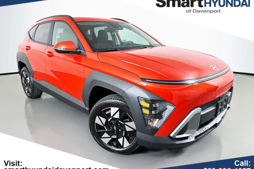 2025 Hyundai Kona SEL photo 1