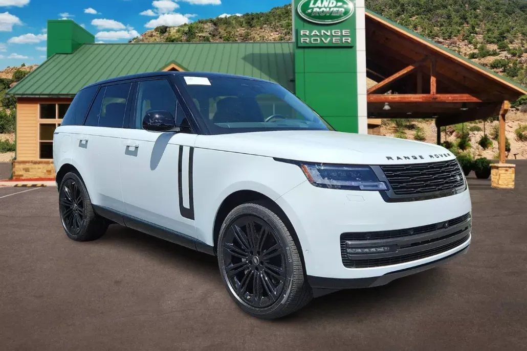 2025 Land Rover Range Rover SE photo 1