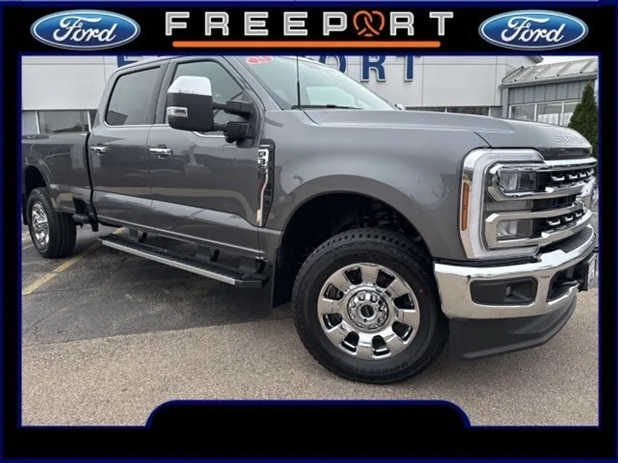 2025 Ford F-350 photo 1