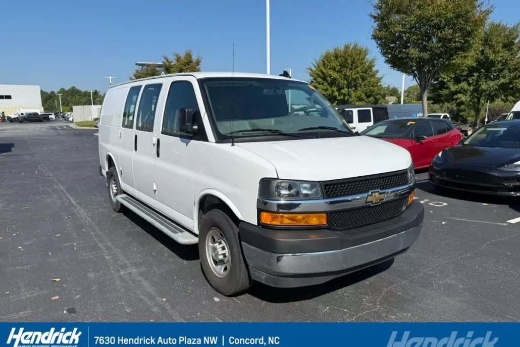 2024 Chevrolet Express Cargo Van photo 1