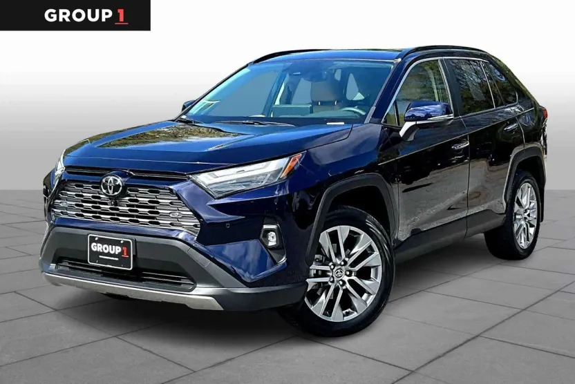 2023 Toyota RAV4 Limited photo 1