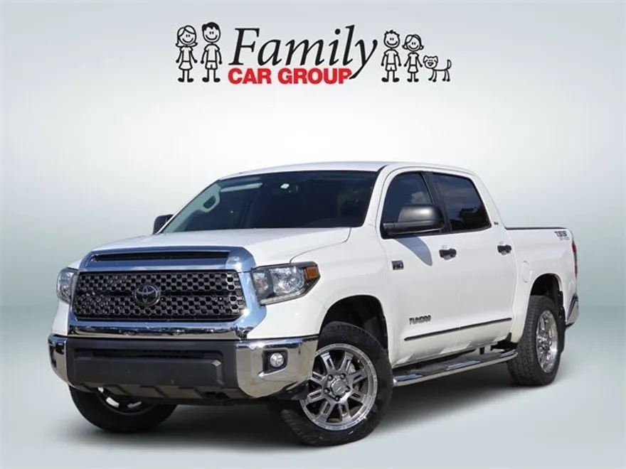 2018 Toyota Tundra SR5 photo 1